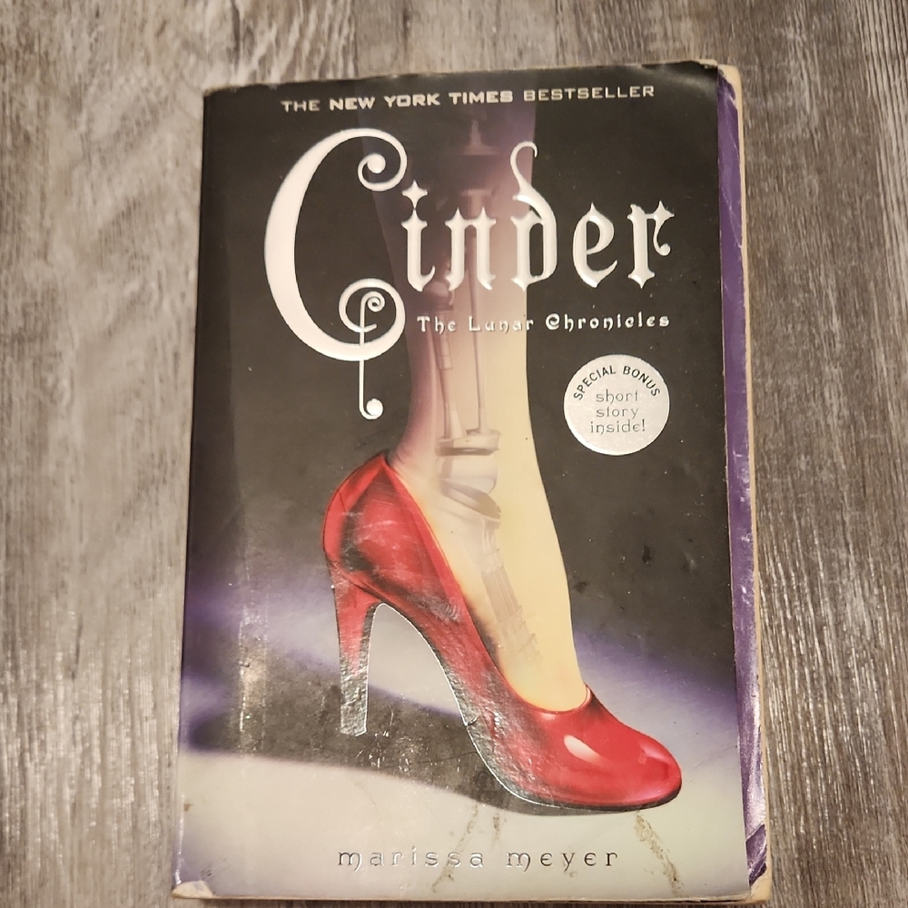 Cinder Paper Back Book